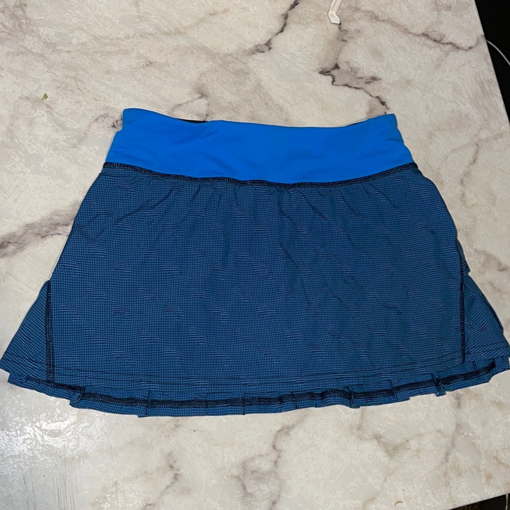 Lululemon run: pace setter skirt